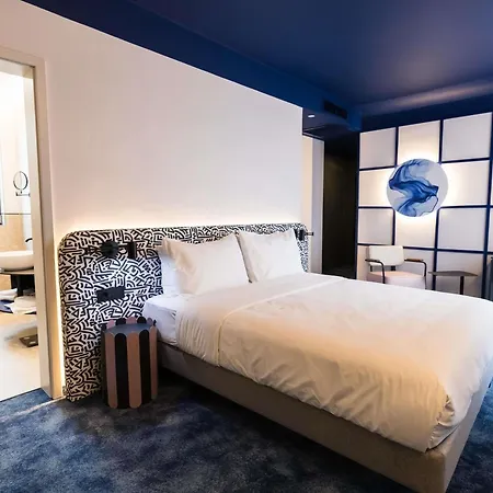 מלון Mercure Cantemir 4*