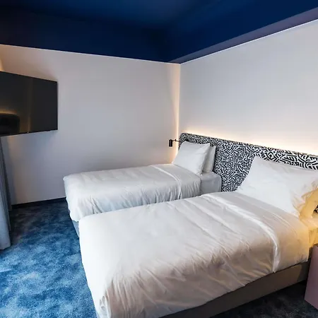 Mercure Cantemir מלון