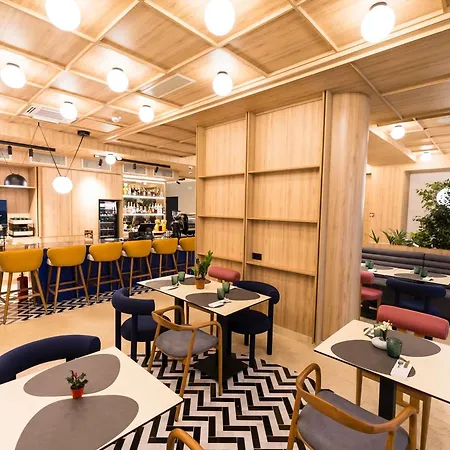 Ξενοδοχείο Mercure Cantemir 4*