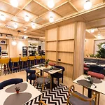 Hotell Mercure Cantemir 4*